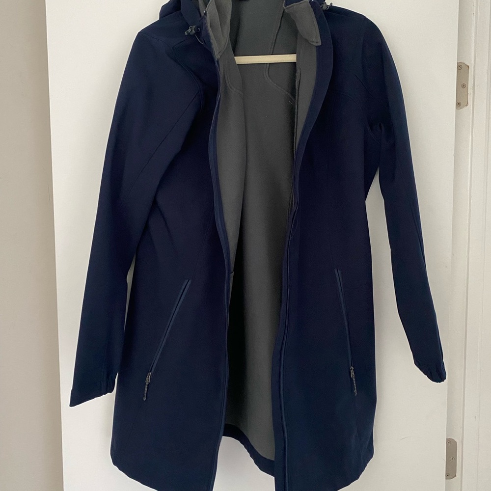 Long Navy Eddie Bauer Hooded Jacket